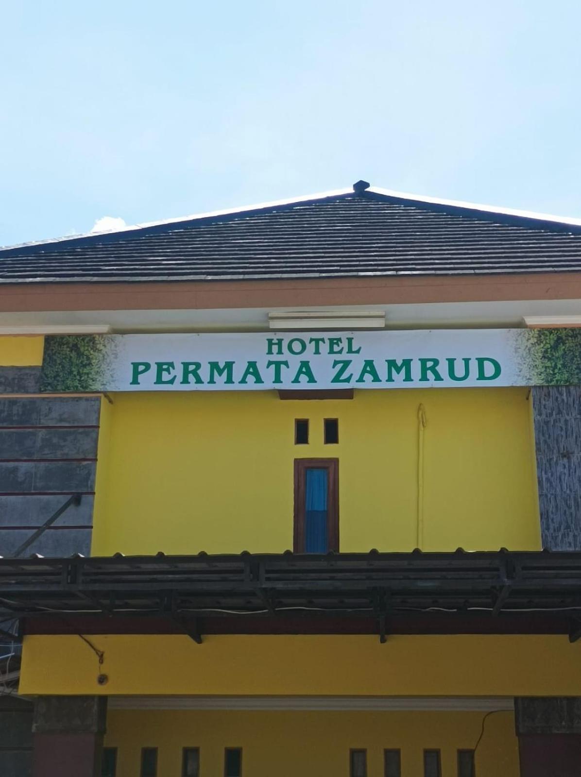 Hotel Permata Zamrud تْشيريبون المظهر الخارجي الصورة